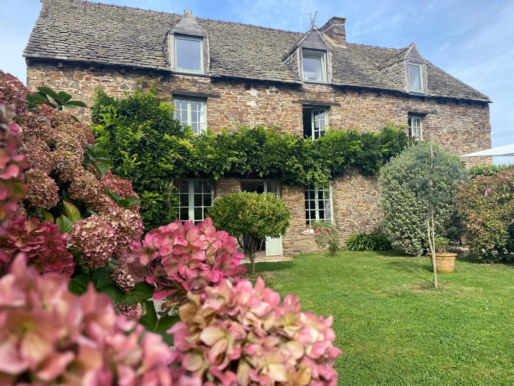 La Clef Du Four Bed & Breakfast Plesder Dış mekan fotoğraf